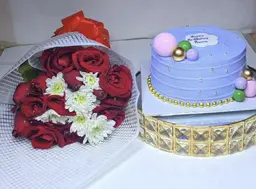 500g Cake + Small Size Flowers PackageJaytal House Of Cake