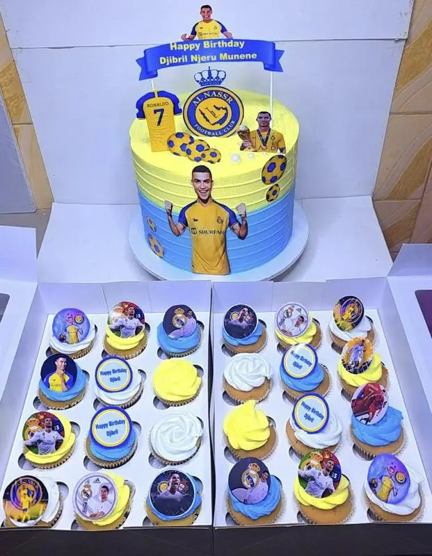 Cake + Cupcakes Combo PackageJaytal House Of Cake