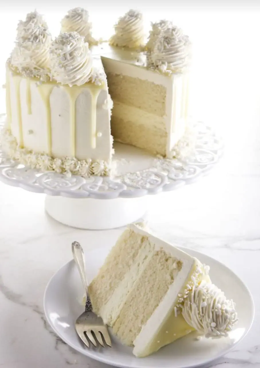 White Chocolate Drip Cake