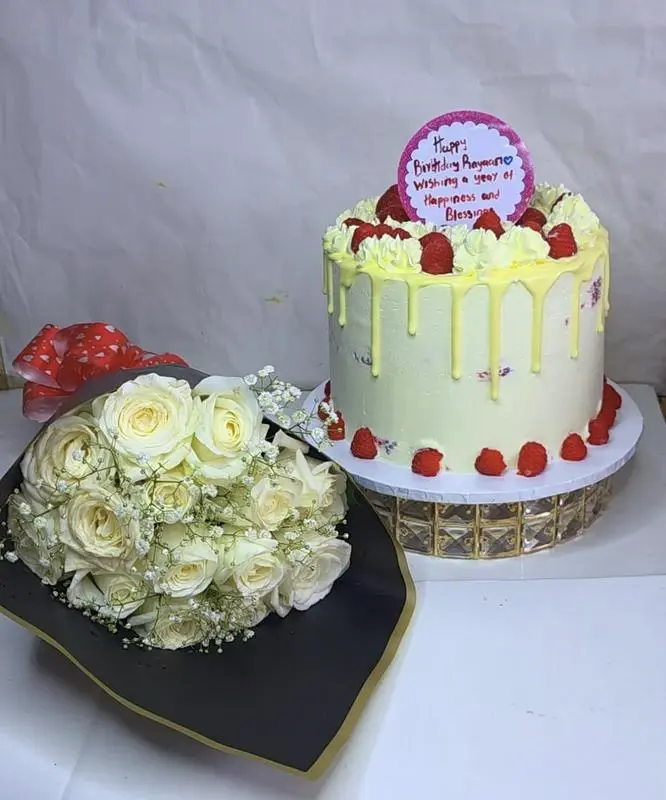 Rich Strawberry Raspberry Cake + Medium Bouquet Flowers PackageJaytal House Of Cake