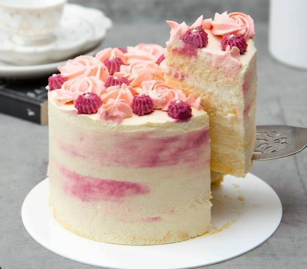 Gluten free fresh cake delivery in Nairobi